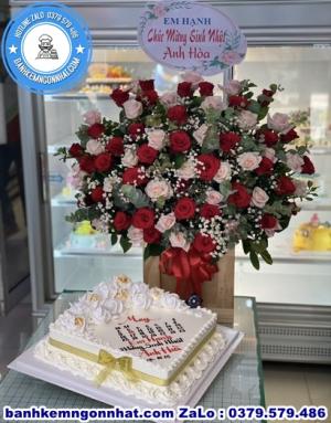 Combo Bánh Kem Và Hoa Tươi 28